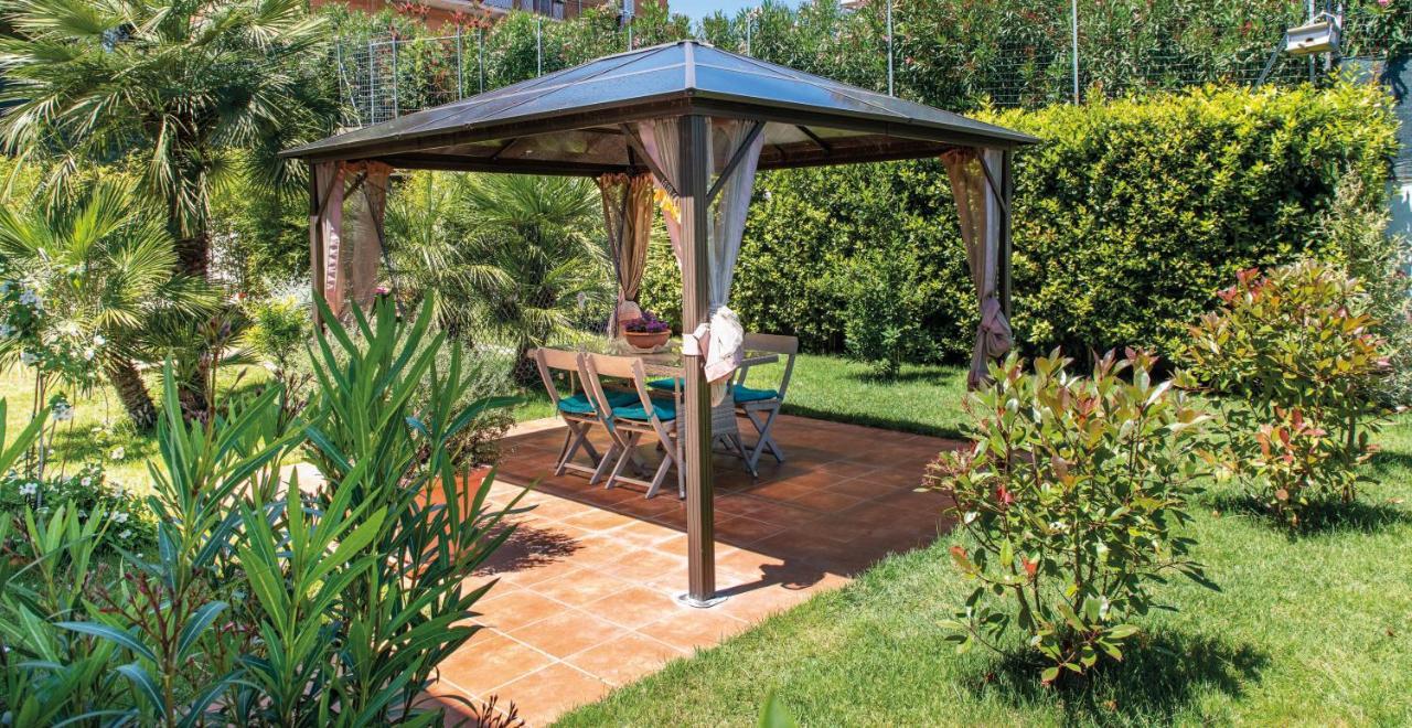 Casa "La Conchiglia" Bed & Breakfast Civitanova Marche Exterior foto